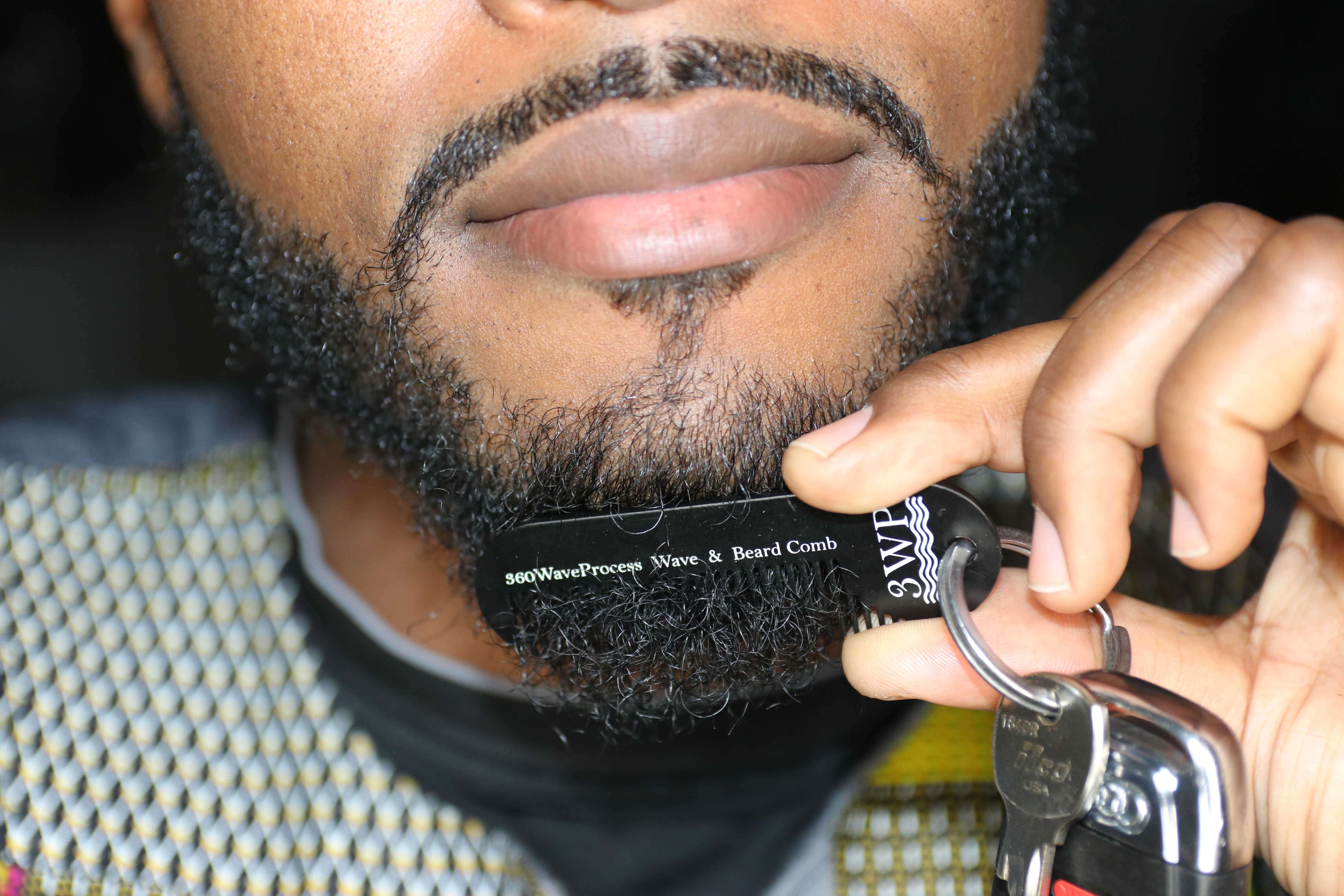 Black Metal 3WP Wave and Beard Keychain Comb