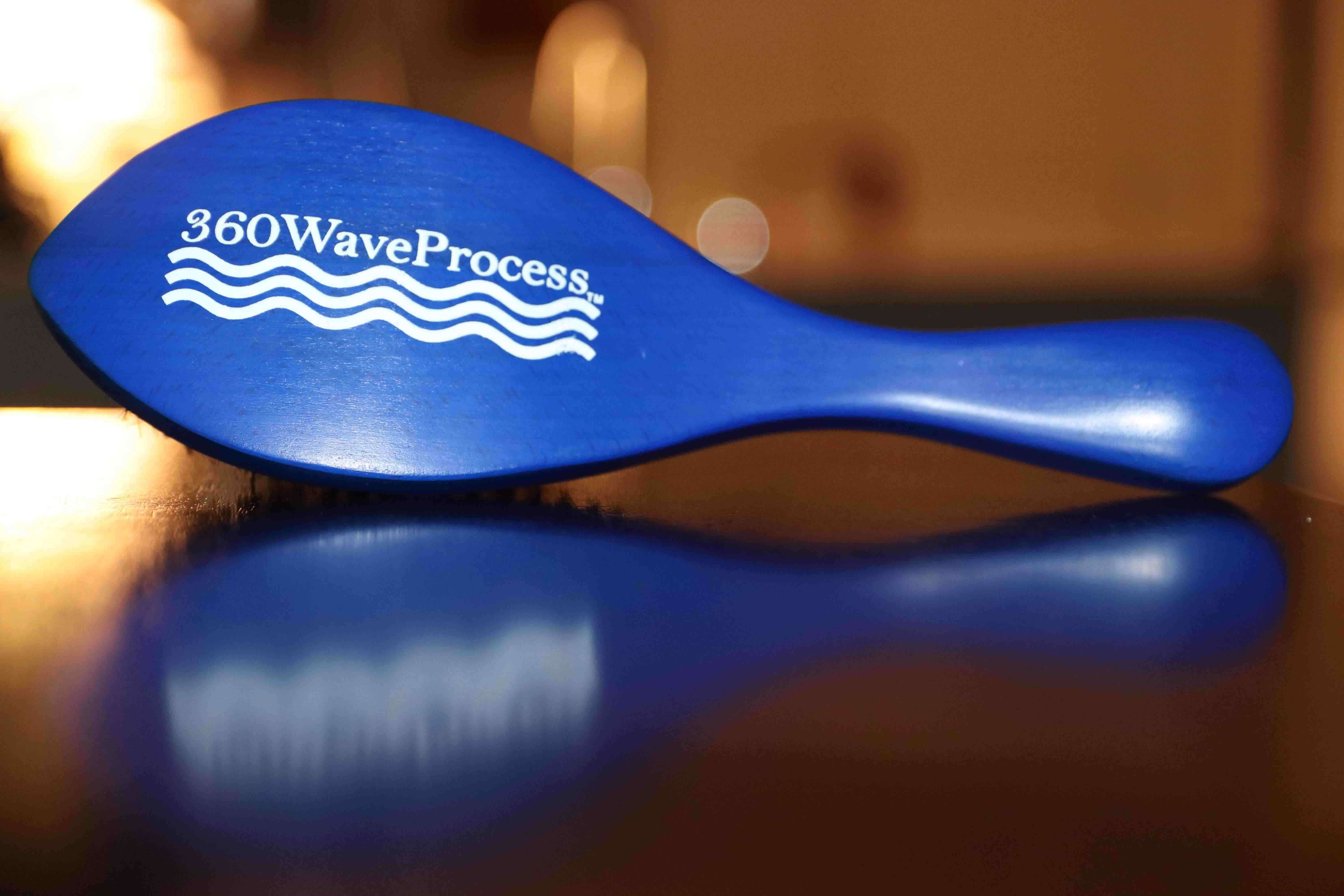 3WP wave brush blue handle